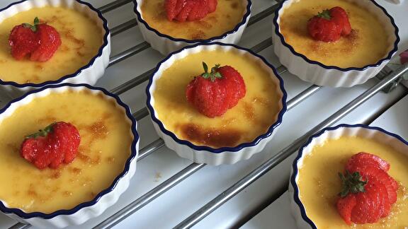 Heerlijke desserts met verse aarbeien kookstudio food by jenne